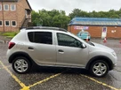 2014-dacia-sandero-stepway-15d-laureate-small-2