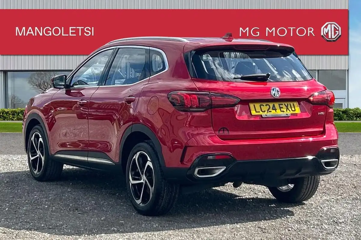 2024-mg-hs-15t-gdi-se-162ps-1490cc-big-3