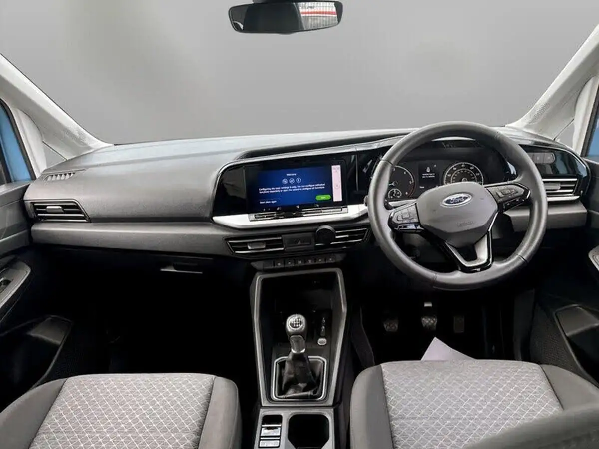 2023-ford-tourneo-connect-20-titanium-big-26