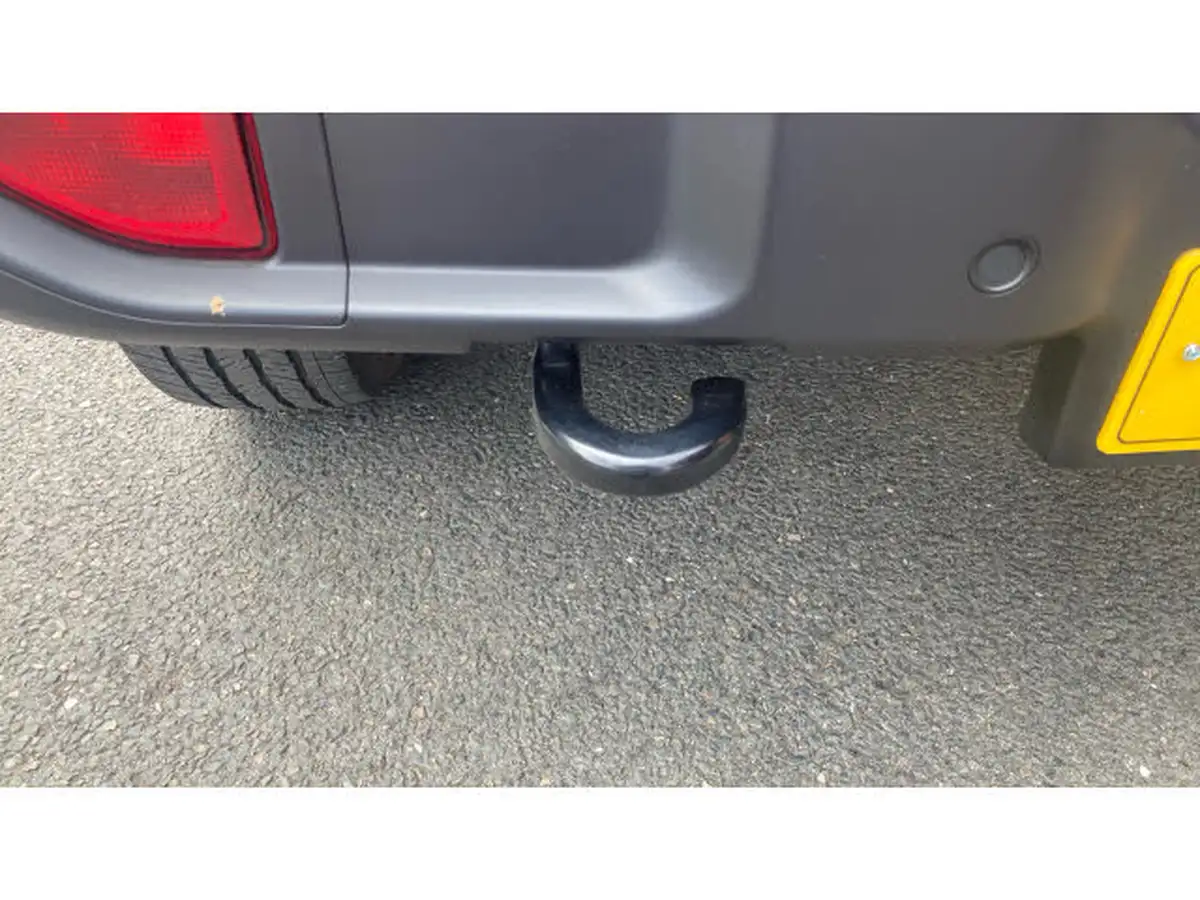 2021-jeep-wrangler-20-gme-overland-5d-big-47
