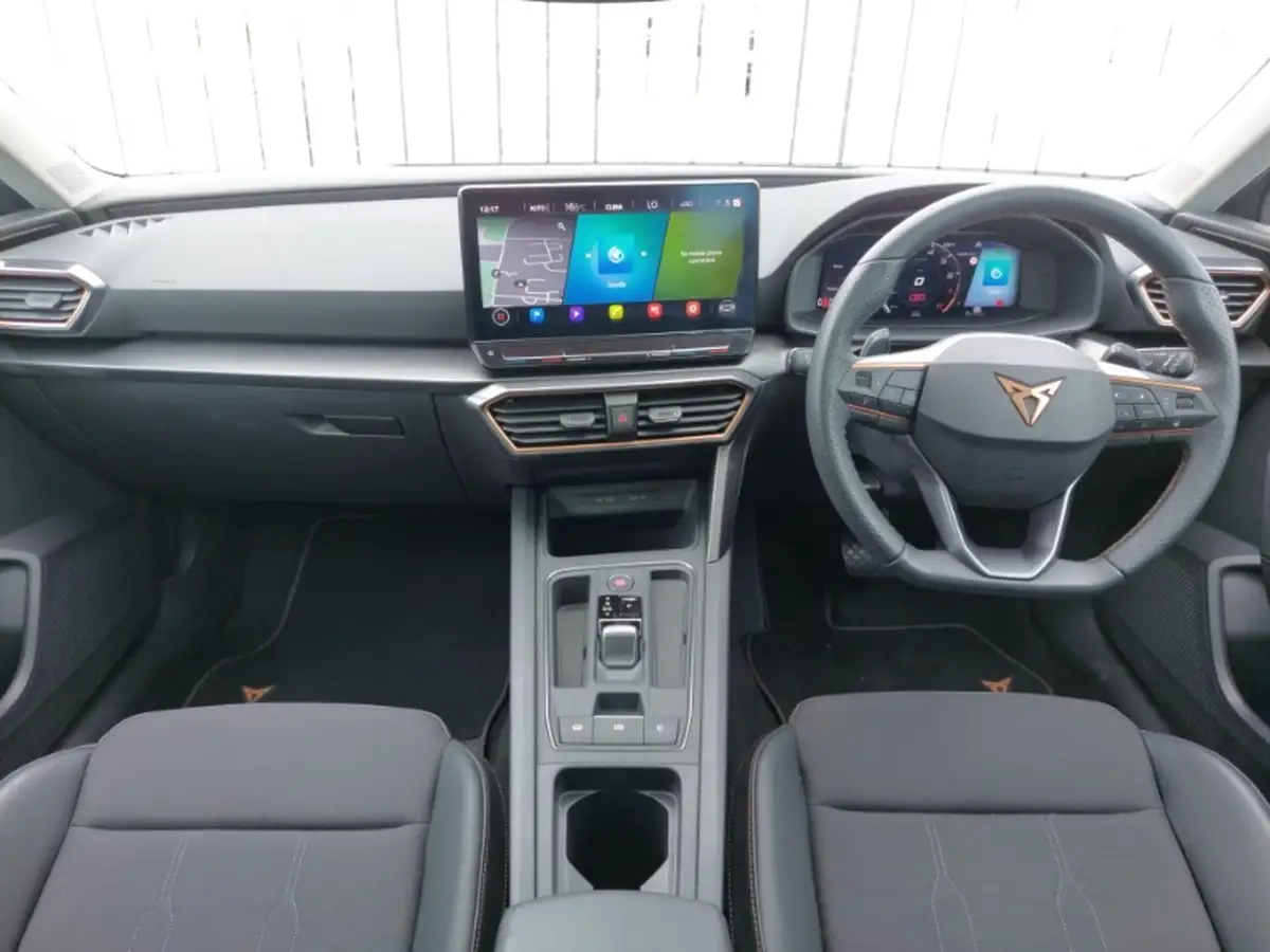 2024-cupra-leon-nf-15-etsi-v1-design-edition-hatchback-big-3