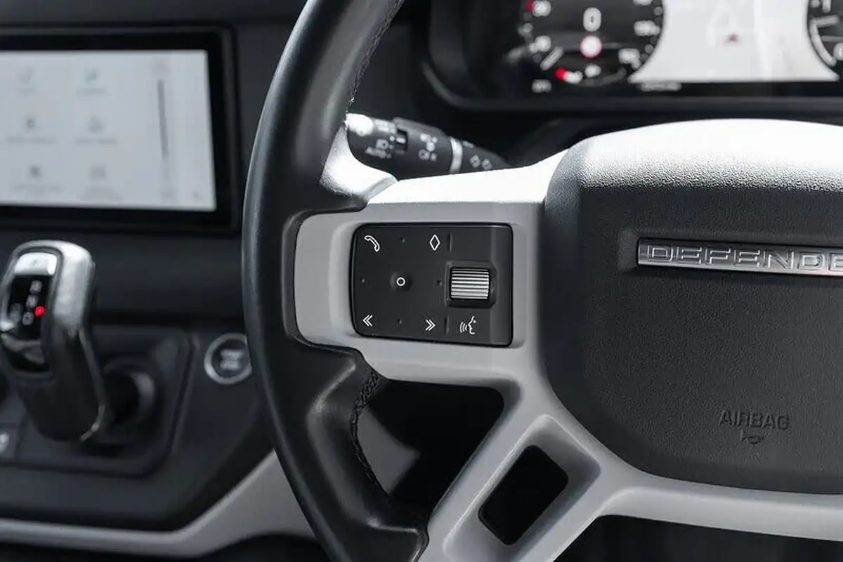 2022-land-rover-90-defender-30-d250-x-dynamic-se-big-17