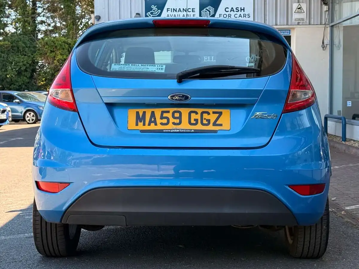 2009-ford-fiesta-125-style-82ps-5d-big-4