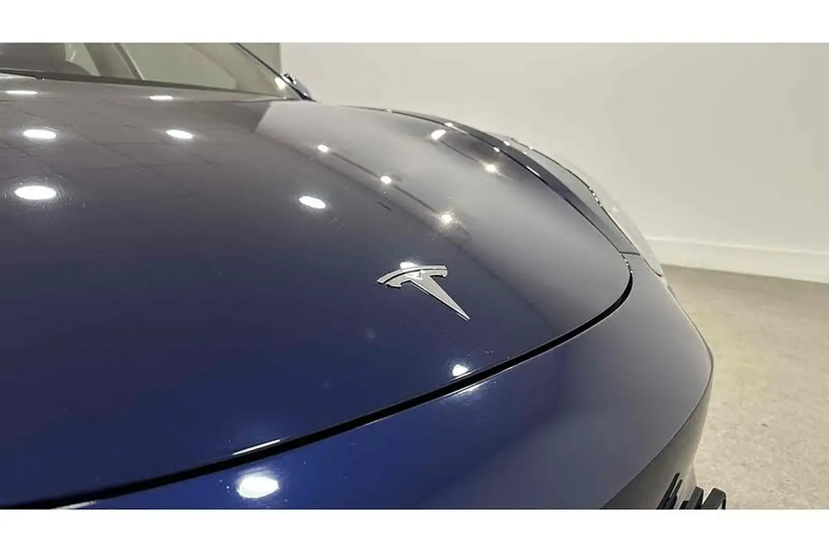 2019-tesla-model-3-e-standard-plus-big-18