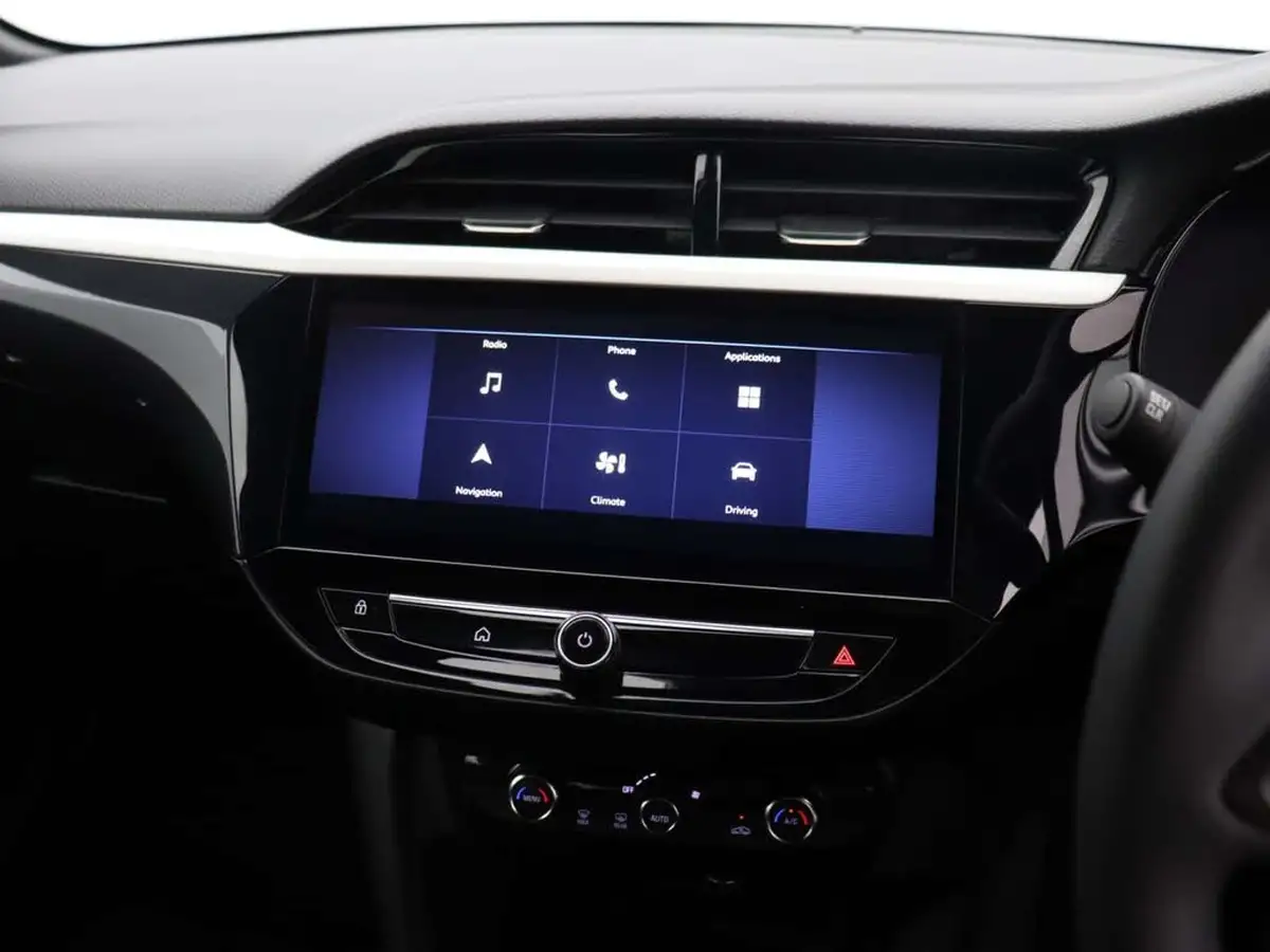 2024-vauxhall-corsa-12-turbo-gs-100ps-big-35