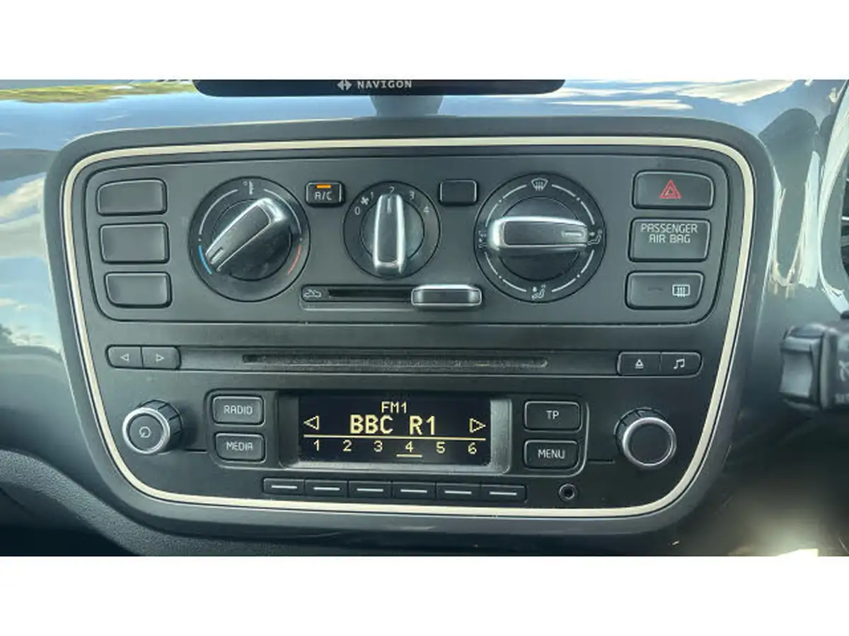 2015-seat-mii-10-mii-by-mango-12v-75ps-5d-big-23