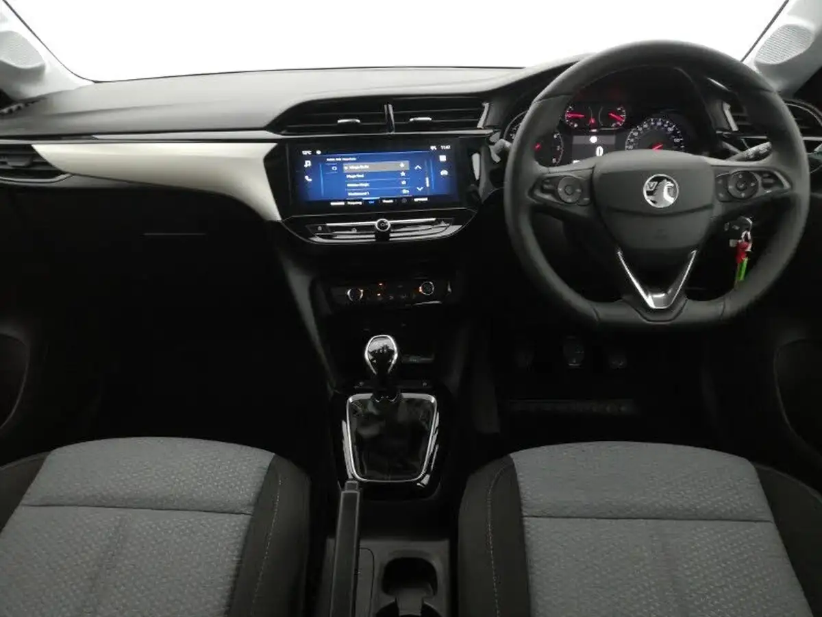 2024-vauxhall-corsa-12i-design-big-2