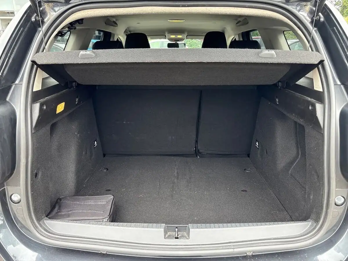 2022-dacia-duster-13-tce-prestige-150bhp-edc-big-10