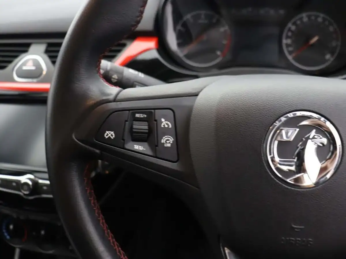 2018-vauxhall-corsa-14i-sri-nav-90ps-ecotec-5d-big-36