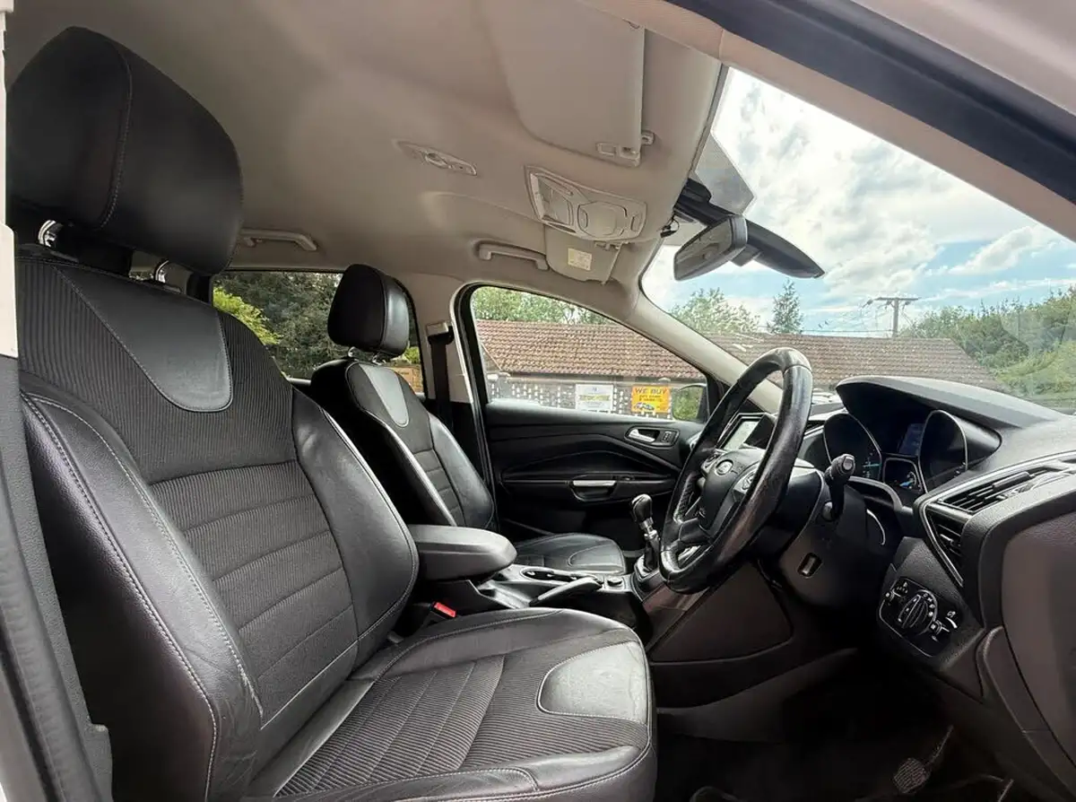 2014-ford-kuga-20tdci-titanium-140ps-big-11