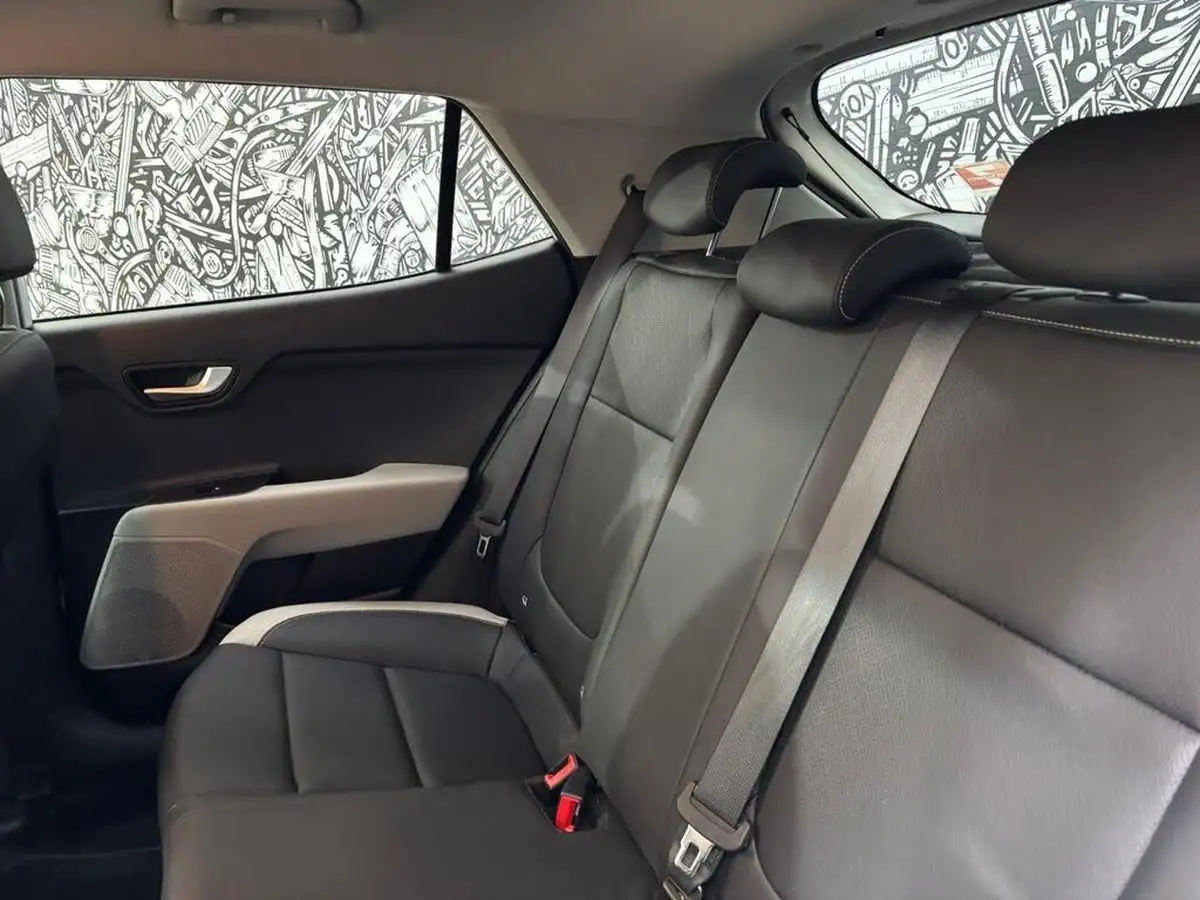 2020-kia-stonic-10-t-gdi-4-dct-big-27