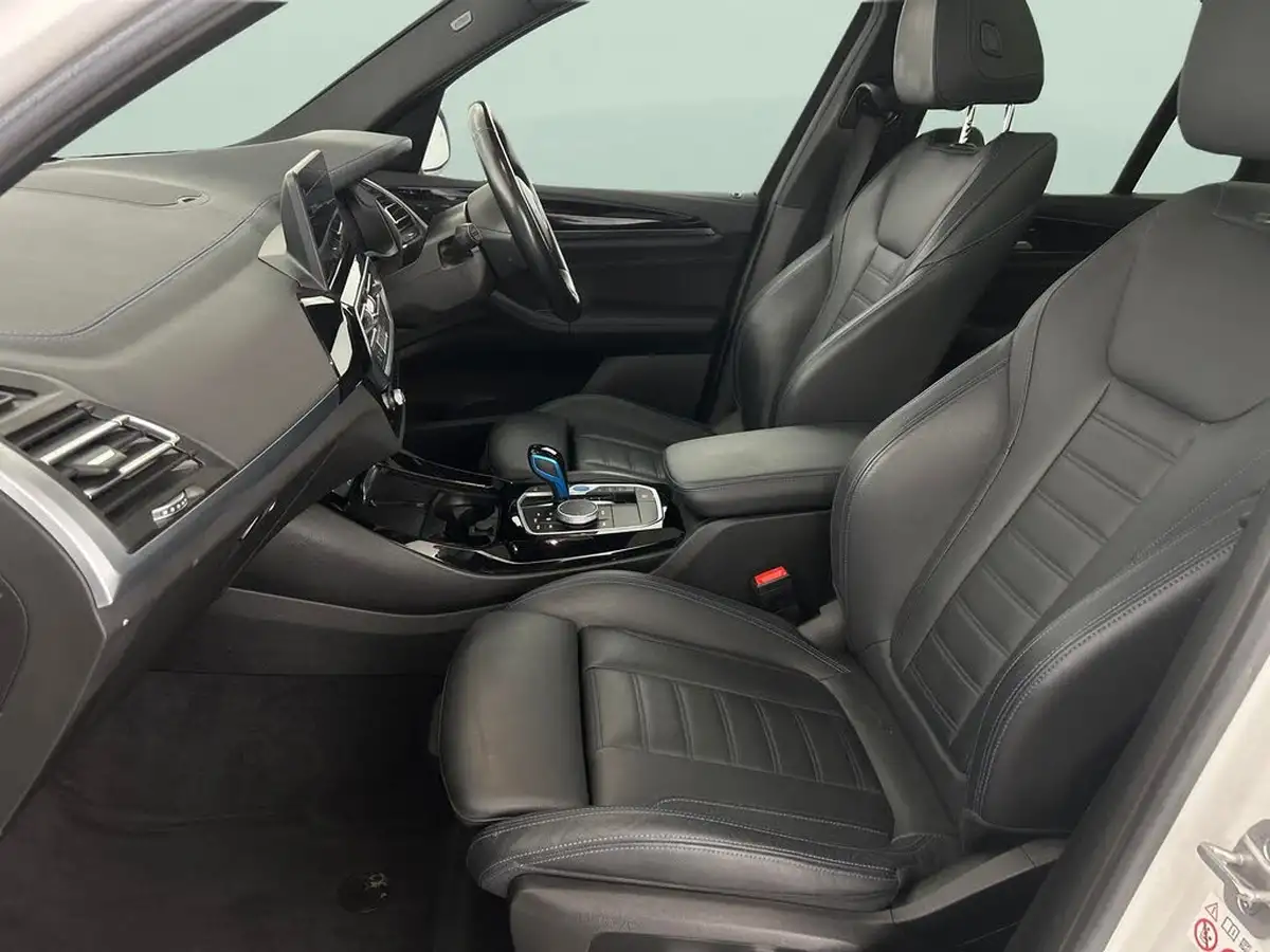 2021-bmw-ix3-e-m-sport-big-25