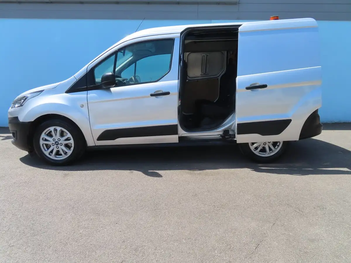 2020-ford-transit-connect-big-8