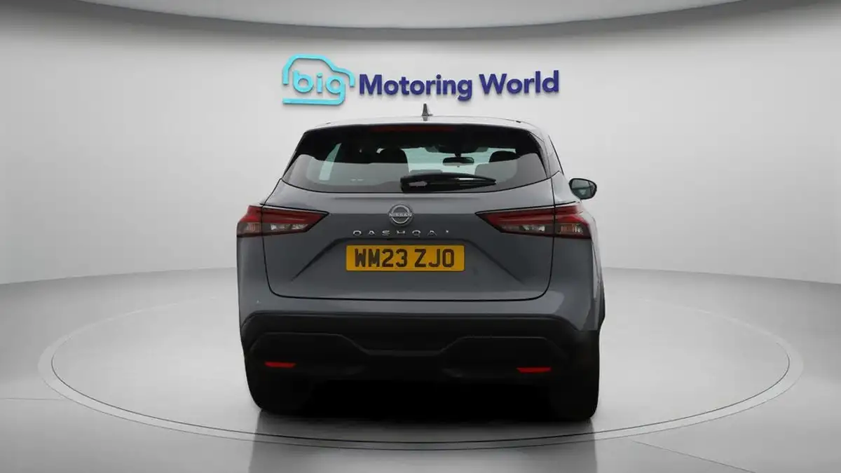 2023-nissan-qashqai-13-dig-t-acenta-premium-140ps-big-6