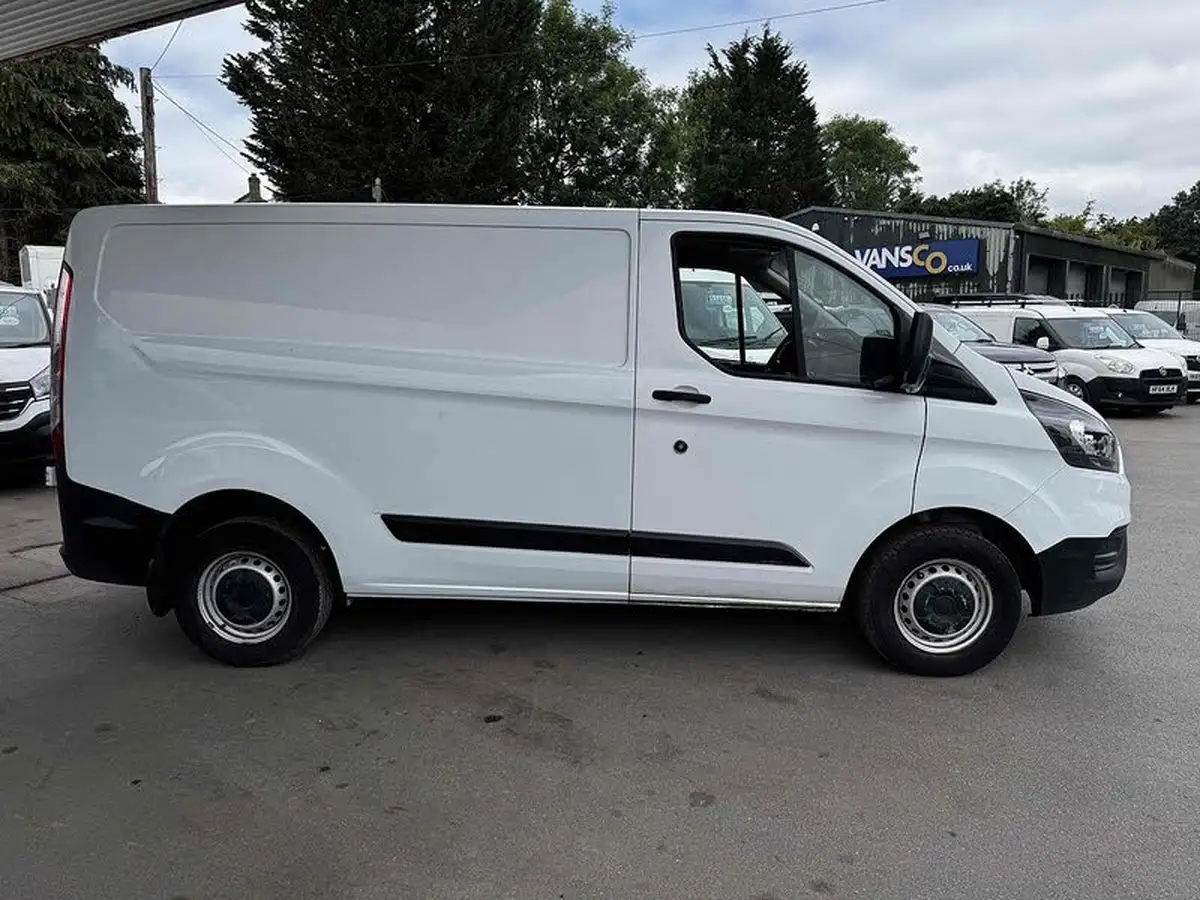 2020-ford-transit-custom-20tdci-280-l1h1-leader-105pseu6dt-panel-van-big-2