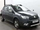 2017-dacia-sandero-stepway-15dci-laureate-small-1