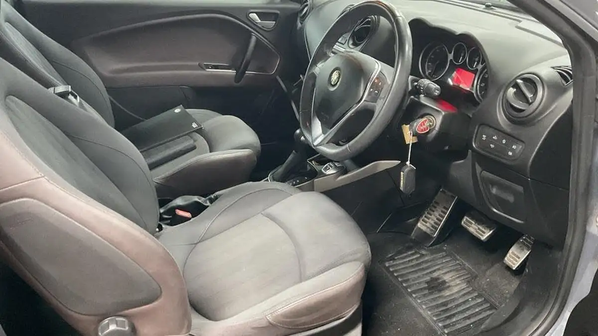 2015-alfa-romeo-mito-14-tb-twinair-collezione-big-10