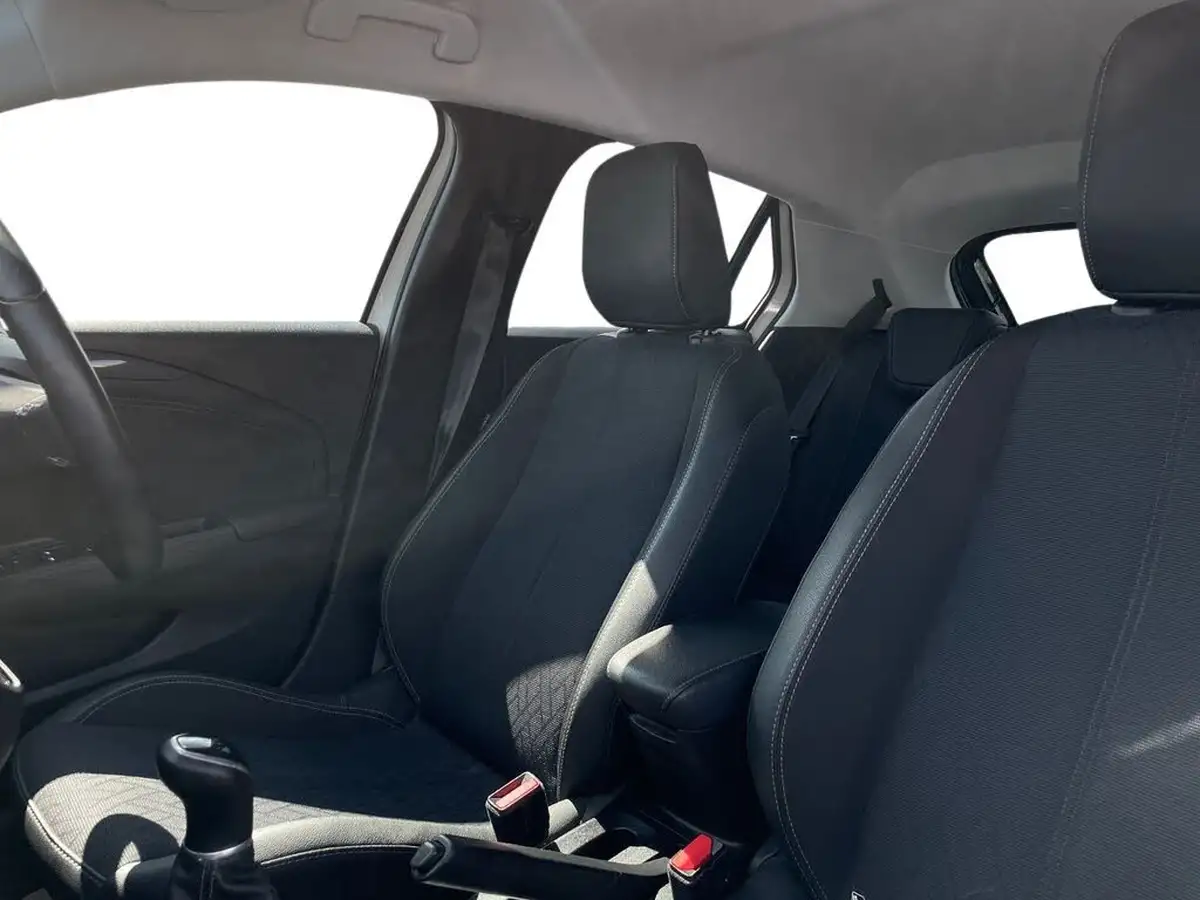 2022-vauxhall-corsa-12i-elite-edition-big-8
