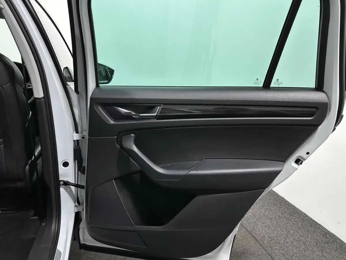 2018-skoda-kodiaq-14-tsi-edition-5-seatsss-dsg-big-40