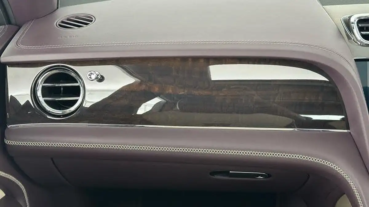 2020-bentley-bentayga-30-hybrid-big-32