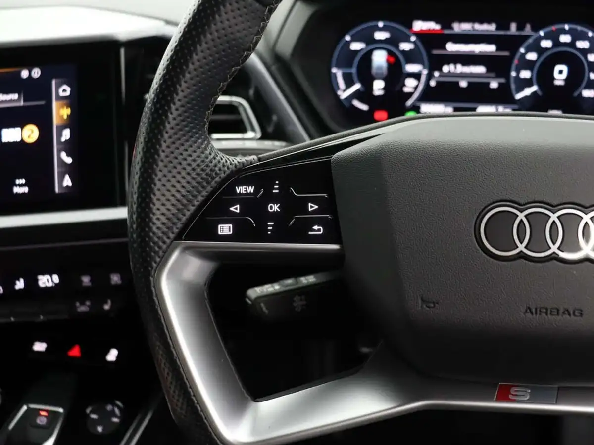 2021-audi-q4-e-tron-40e-s-line-station-wagon-big-44