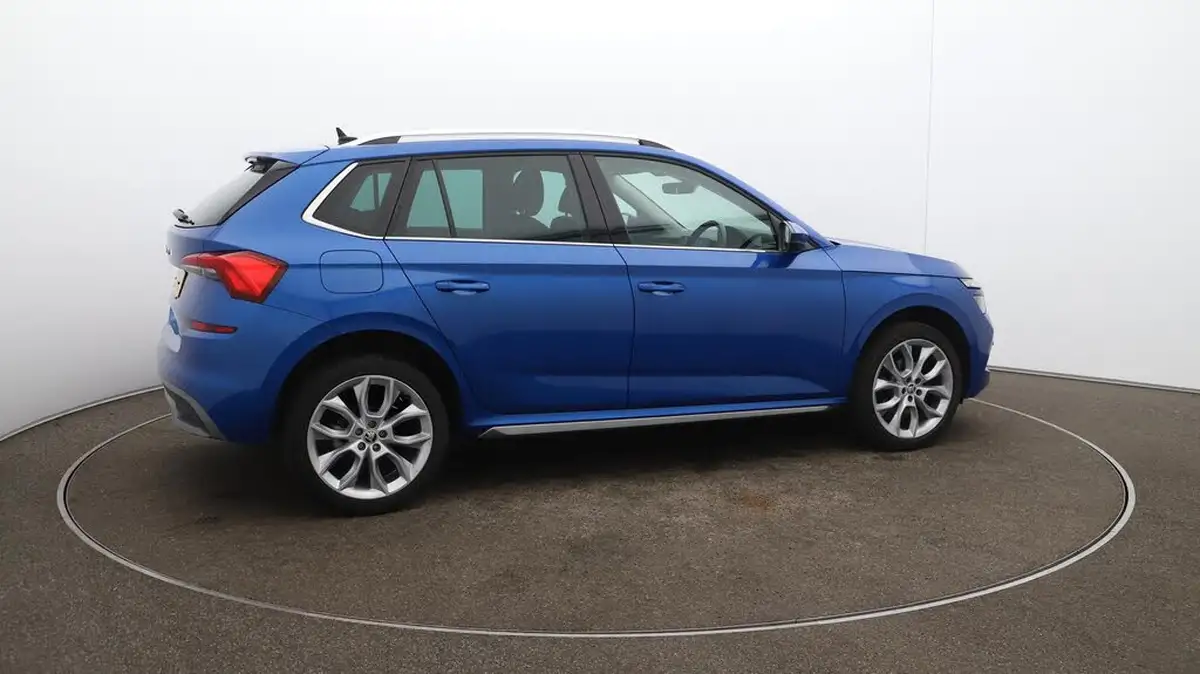 2022-skoda-kamiq-10-tsi-se-l-big-42