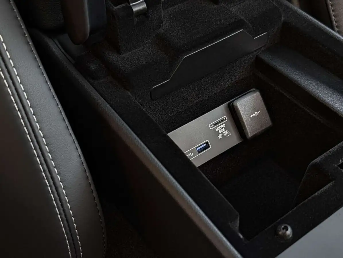 2024-jaguar-f-type-50-v8-p450-75-awd-coupe-big-43