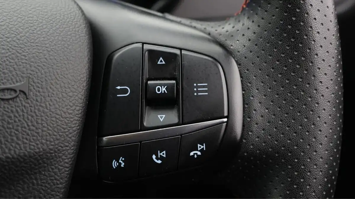 2021-ford-kuga-25t-st-line-x-edition-225ps-phev-big-43
