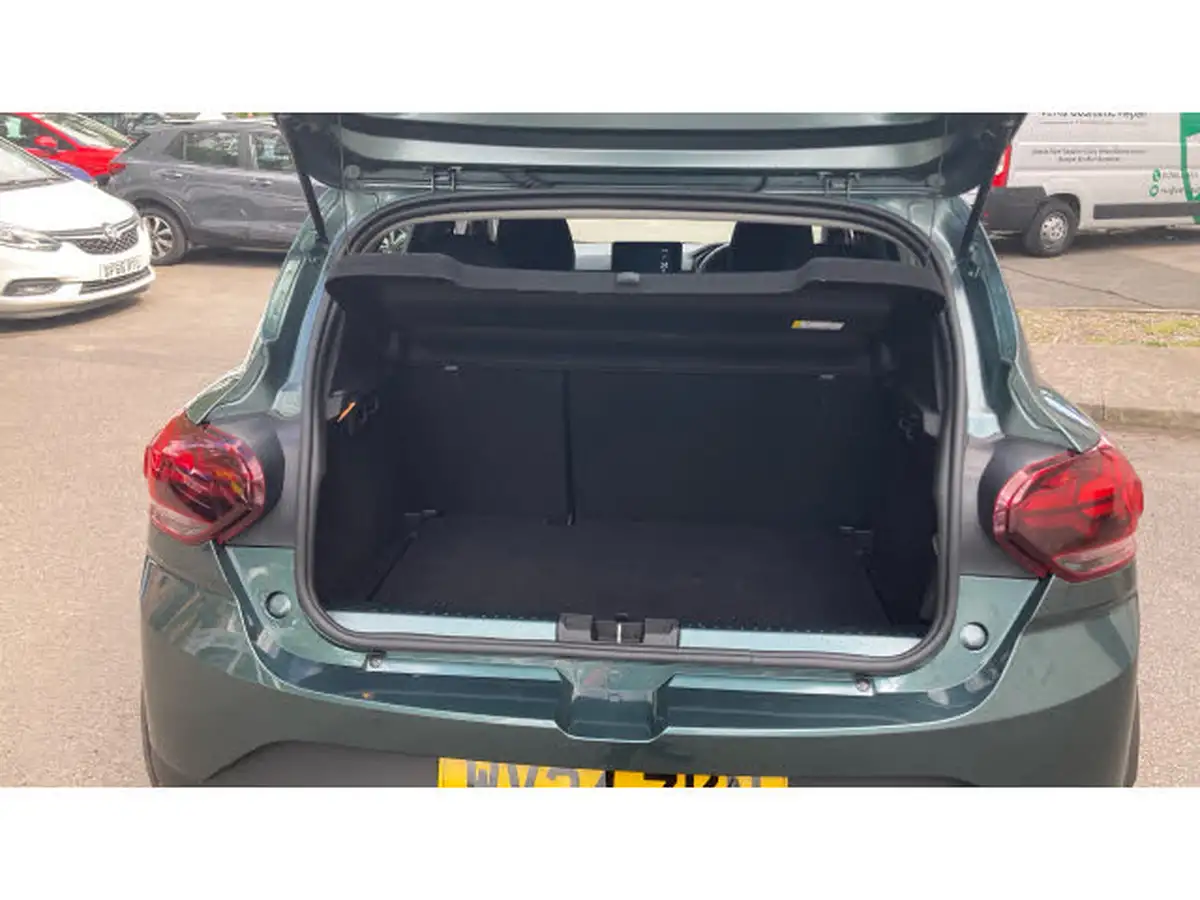 2024-dacia-sandero-stepway-10-tce-extreme-90bhp-big-3