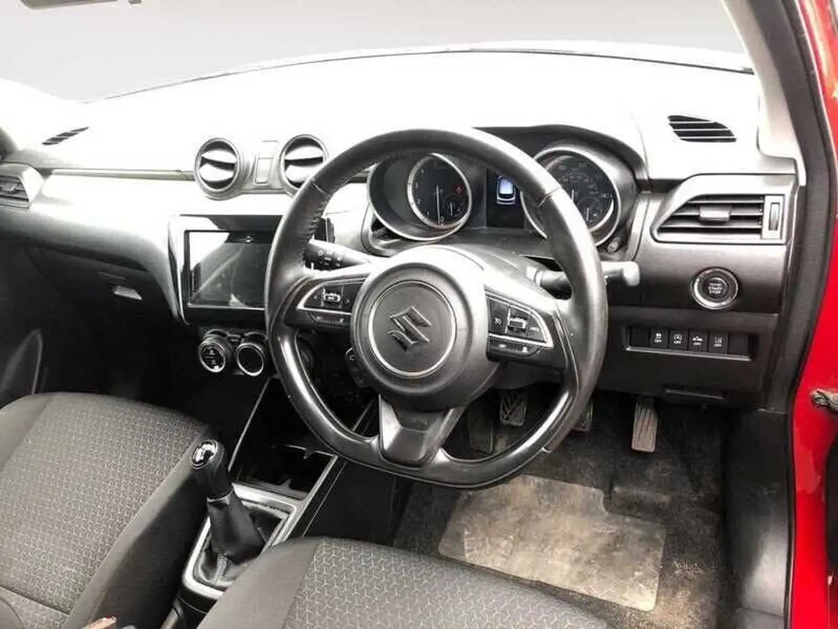 2019-suzuki-swift-10-boosterjet-sz5-shvs-big-1