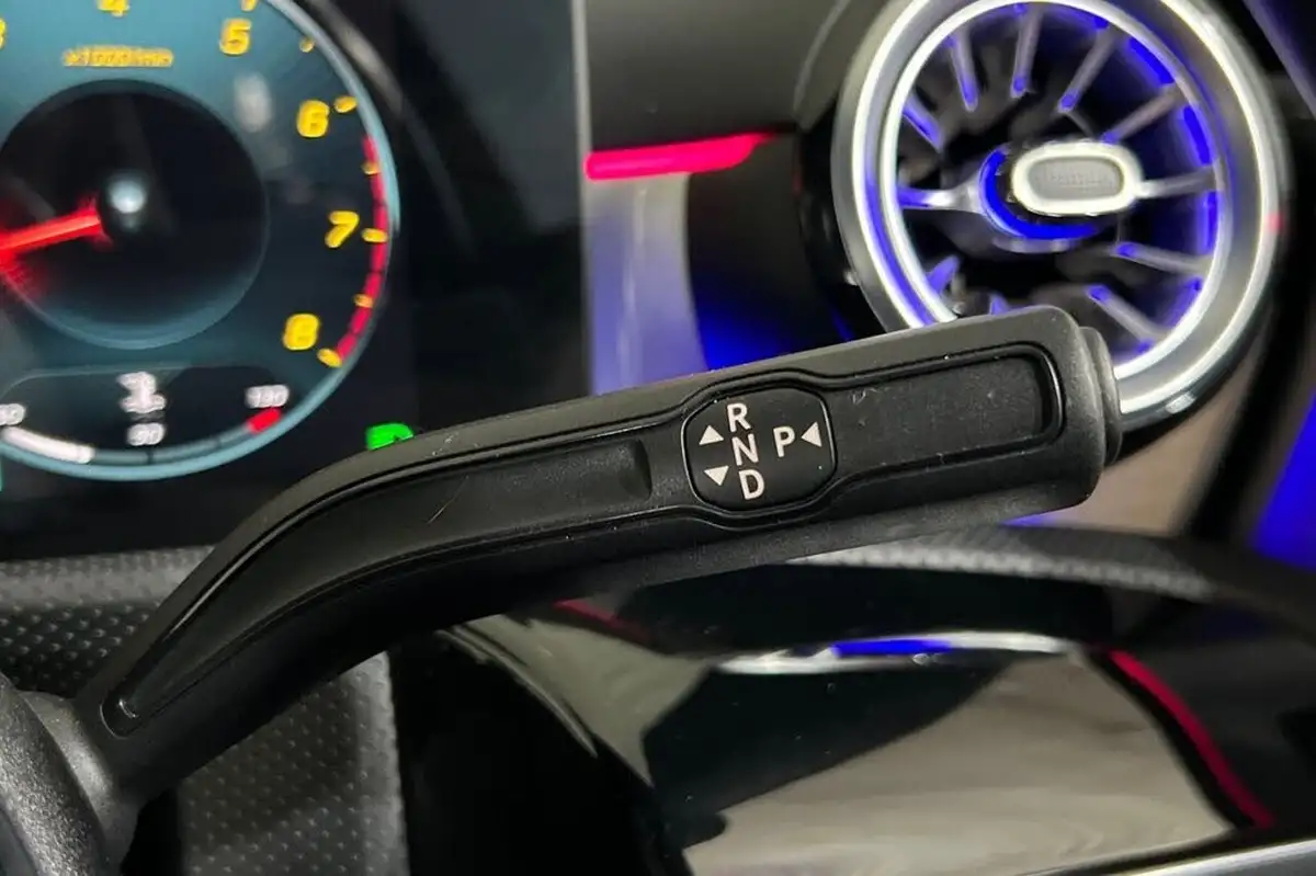 2022-mercedes-benz-cla-13-cla-180-amg-line-premium-coupe-4d-big-26