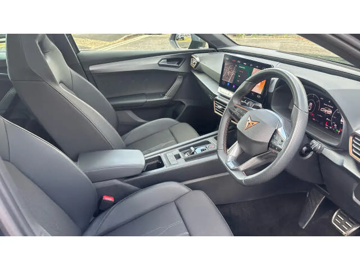 2024-cupra-leon-nf-14-e-hybrid-vz2-design-edition-hatchback-big-14
