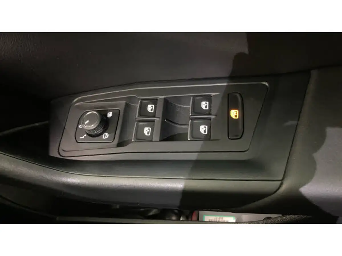 2021-volkswagen-t-roc-20tdi-r-line-evo-dsg-big-29