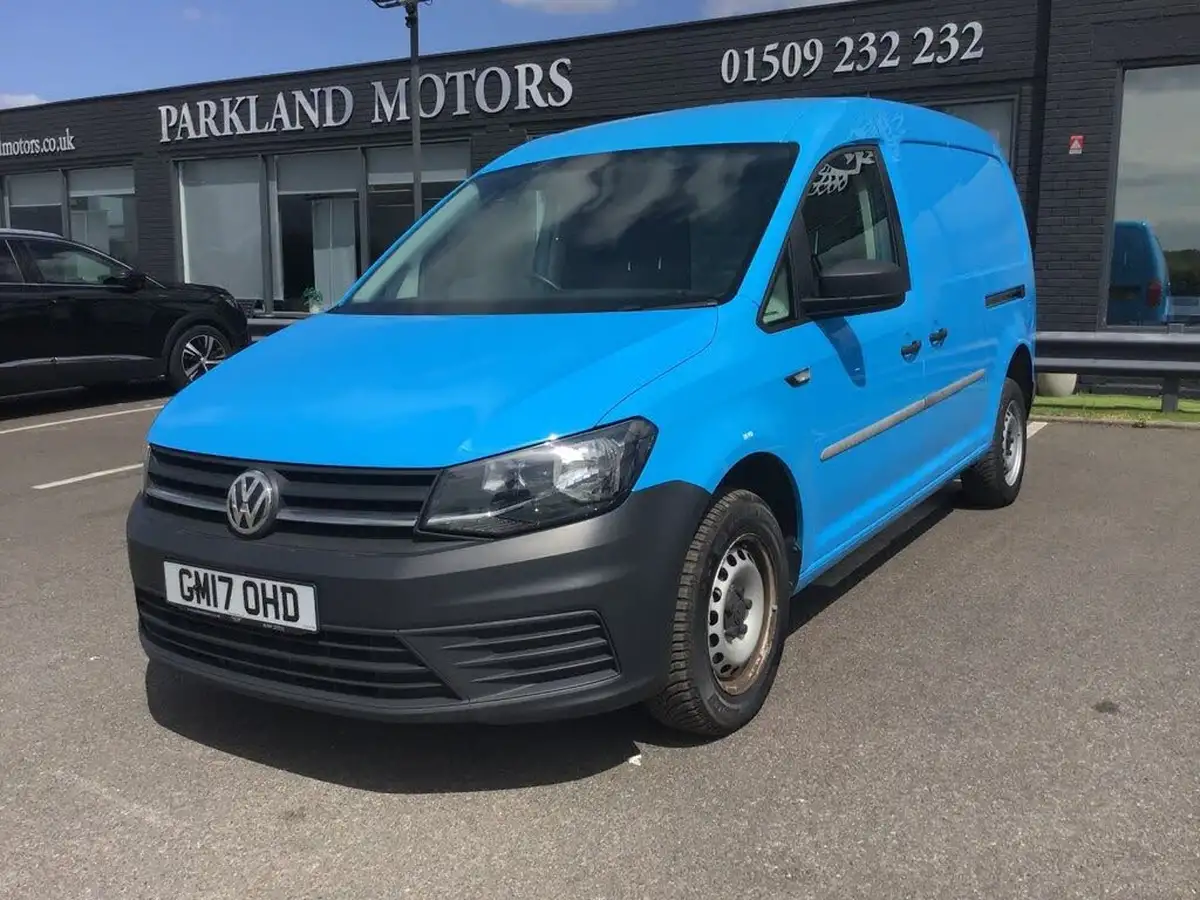 2017-volkswagen-caddy-maxi-20tdi-c20-maxi-startline-bmt-102pseu6-panel-big-2