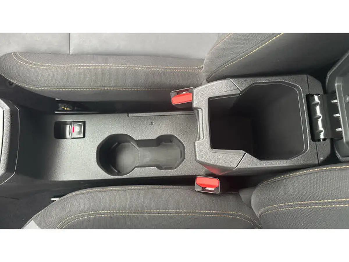 2024-dacia-sandero-stepway-10-tce-extreme-90bhp-big-36
