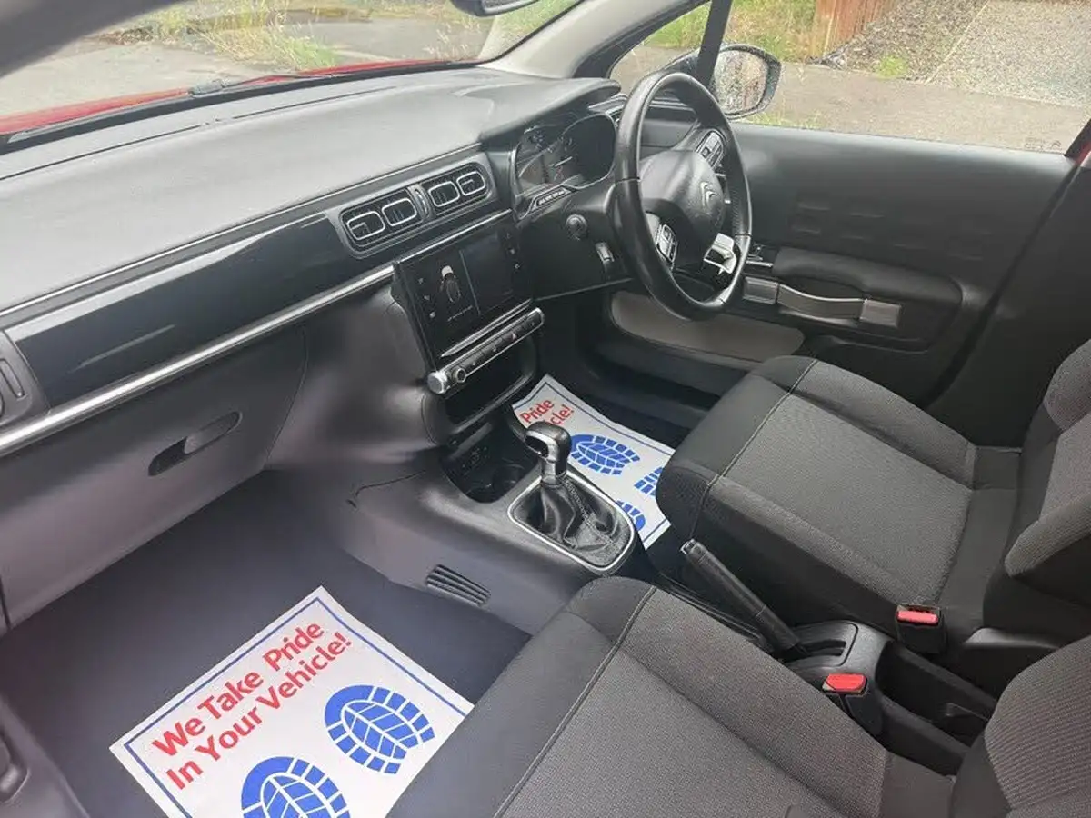 2017-citroen-c3-12-puretech-flair-110ps-ss-eat6-big-24