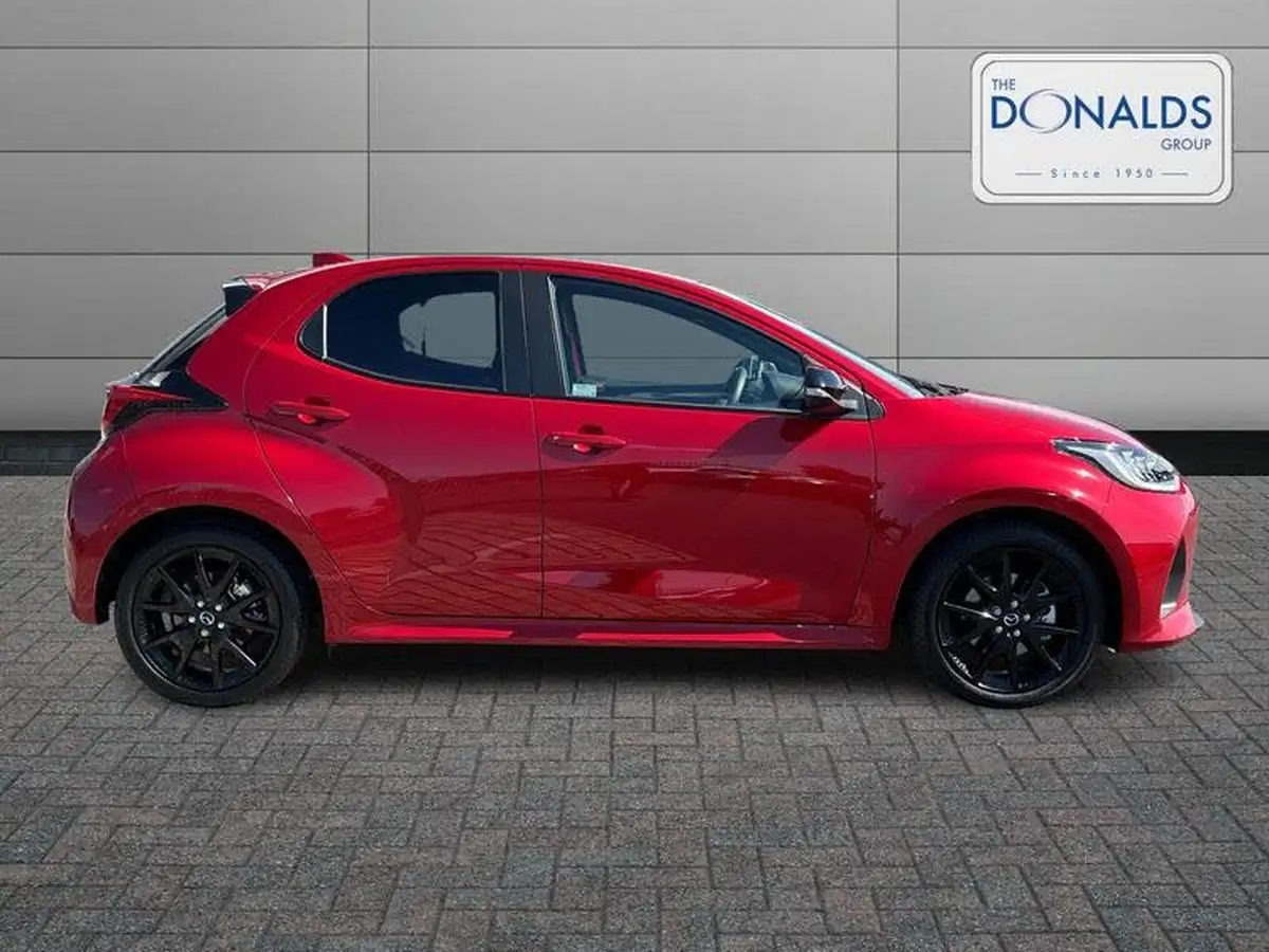2025-mazda-mazda2-15-homura-big-2