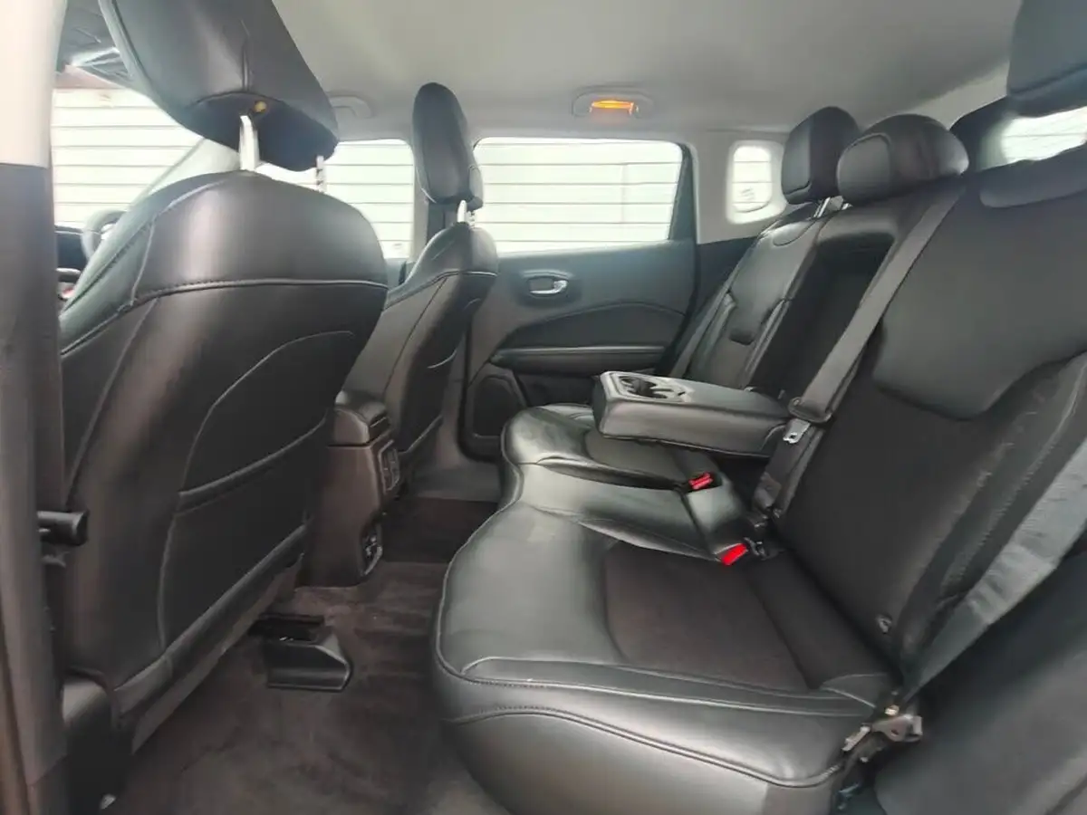 2020-jeep-compass-14-multiair-ii-night-eagle-big-44