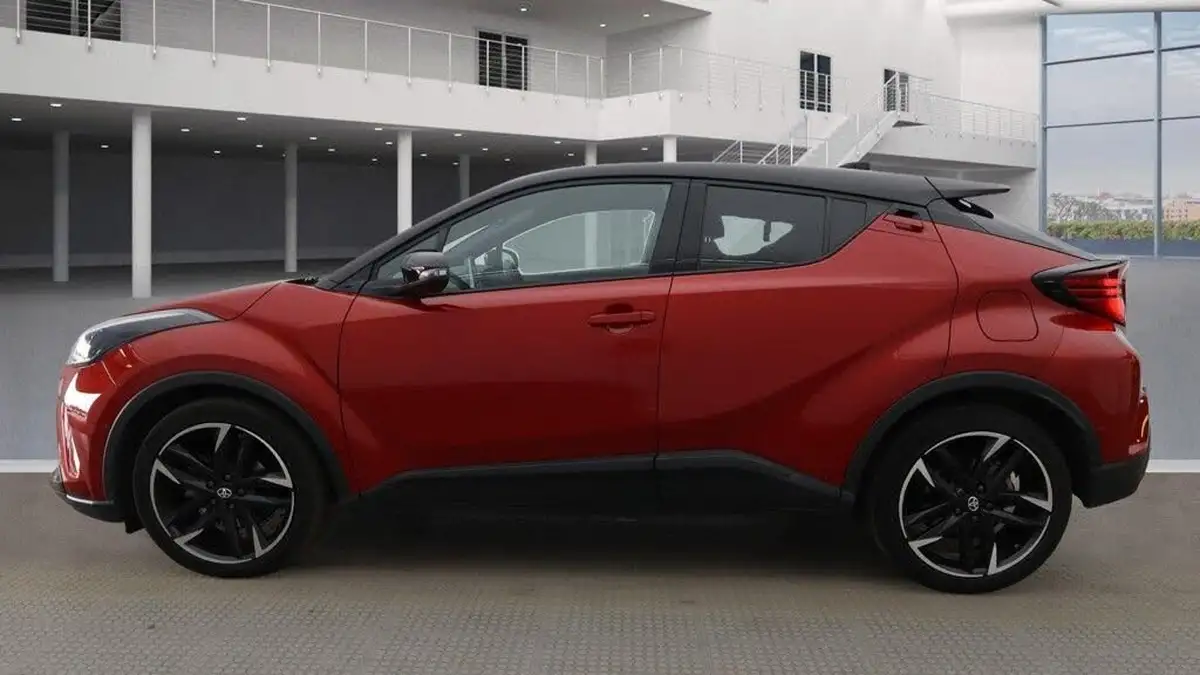 2022-toyota-c-hr-18-vvt-i-gr-sport-big-5