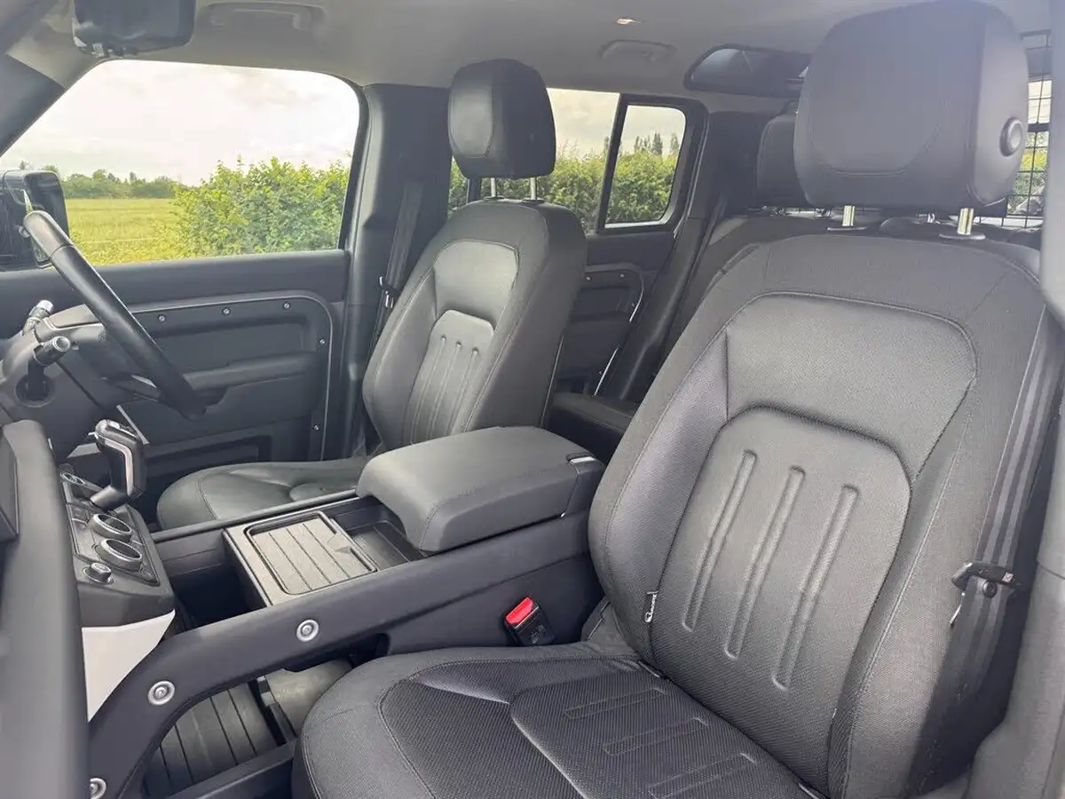 2020-land-rover-110-defender-20-d240-se-110-big-10