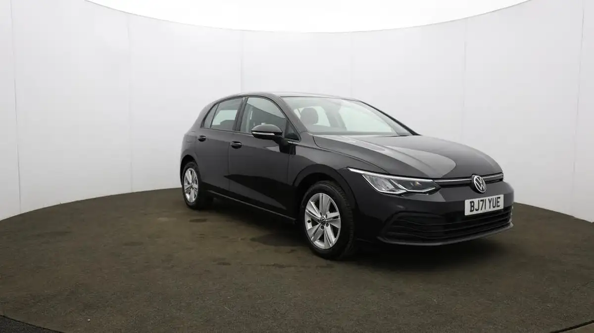 2021-volkswagen-golf-15-tsi-life-130ps-hatchback-big-46