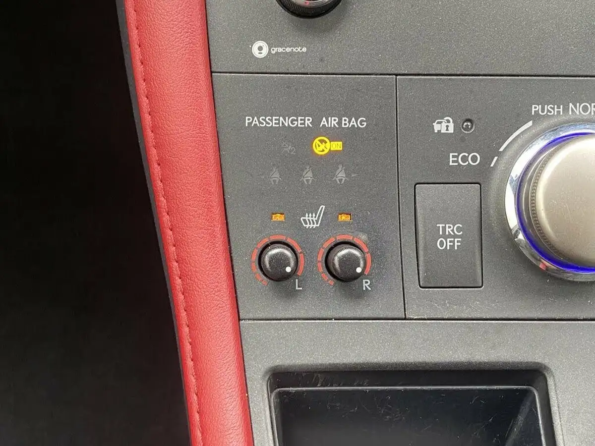 2018-lexus-ct-200h-18-f-sport-big-33