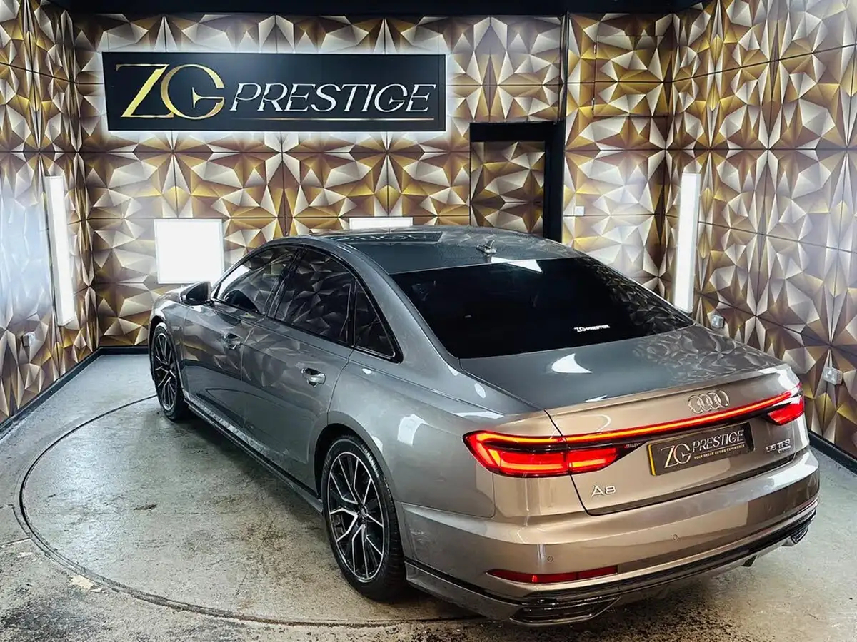 2020-audi-a8-30-55-tfsi-black-edition-big-28