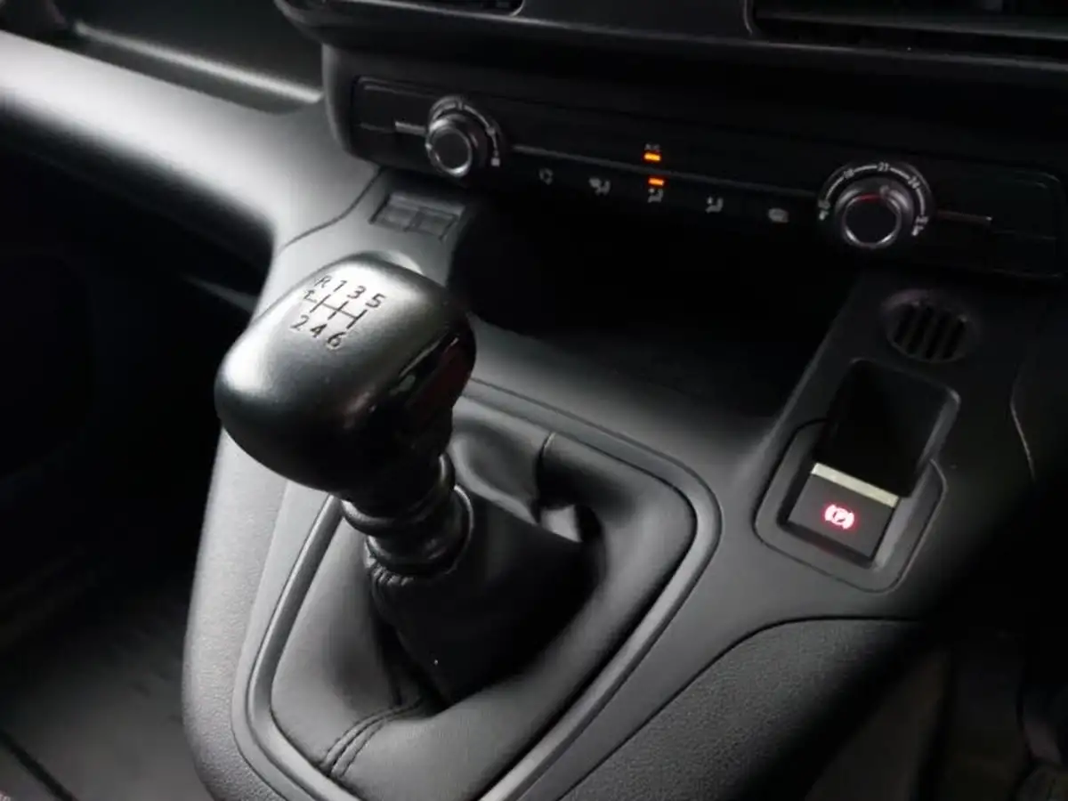2024-citroen-berlingo-15-bluehdi-1000-enterprise-edition-100pseu6d-big-13