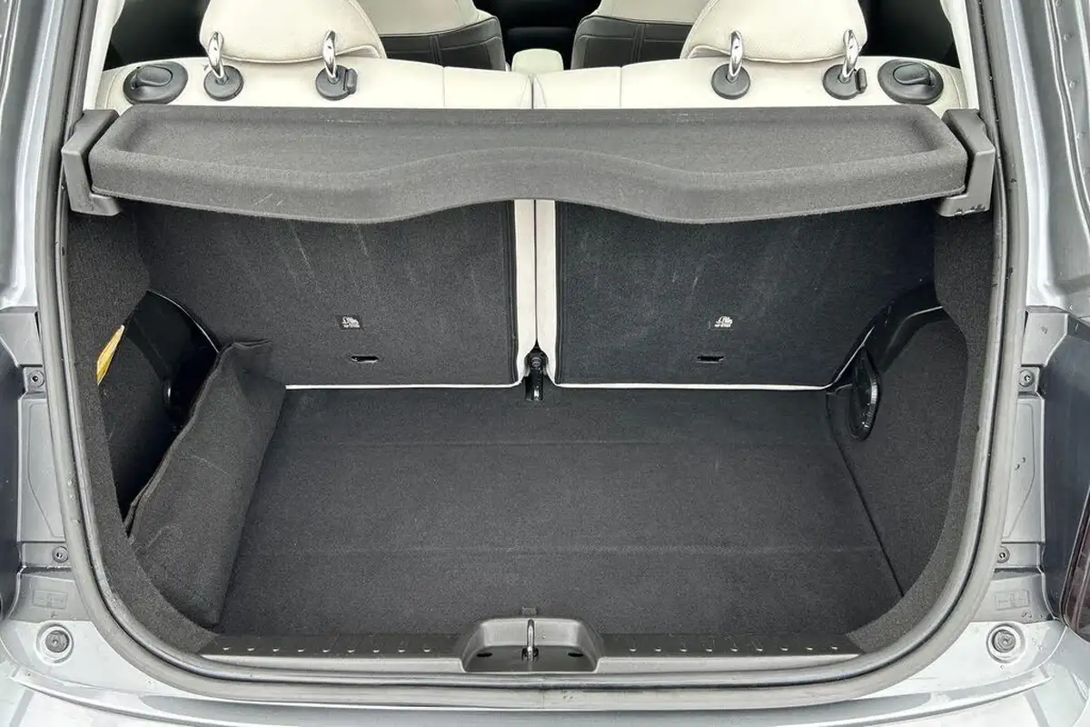 2022-fiat-500-e-la-prima-big-19