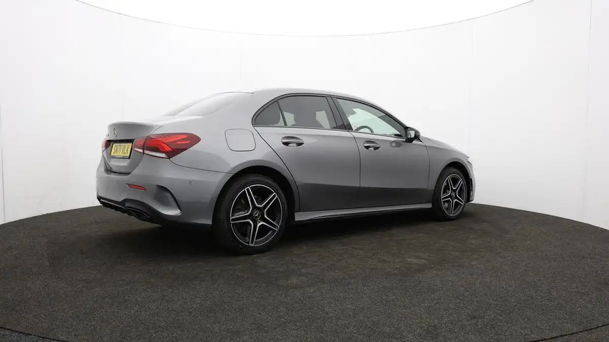 2021-mercedes-benz-a-class-20-a250-amg-line-executive-edition-saloon-4d-big-36