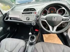 2009-honda-jazz-14-es-t-small-11