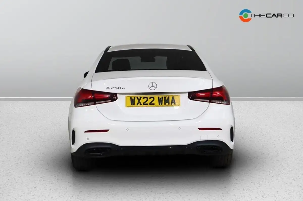 2022-mercedes-benz-a-class-20-a250-amg-line-executive-edition-saloon-4d-big-8