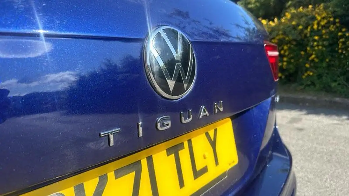 2021-volkswagen-tiguan-allspace-20-tsi-r-line-190ps-big-19