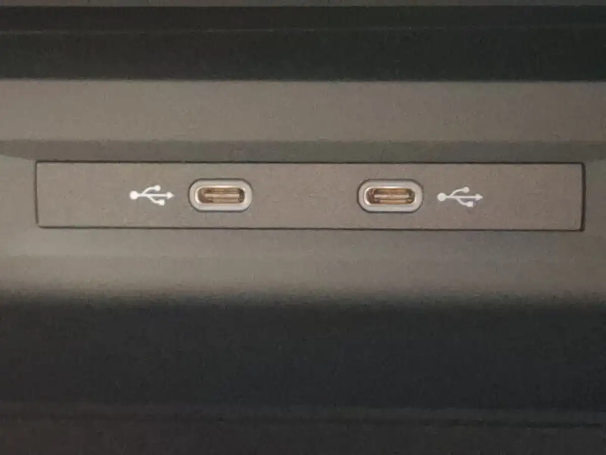 2025-cupra-formentor-15-etsi-v2-big-17